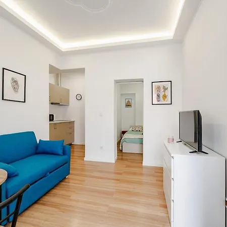 Cozy In The Historic Area Appartement *